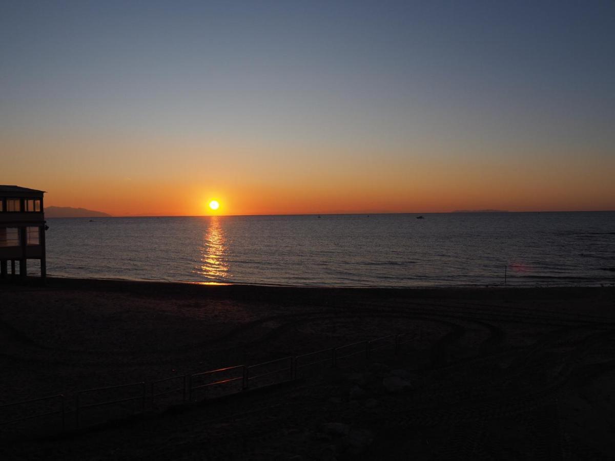 Casa Aurea Tre Posti Letto A 30 Metri Dal Mare Apartment San Vincenzo Luaran gambar